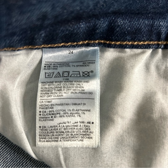 Old Navy Sky Hi Jeans Women’s 24 Straight Extra High Rise Stretch Mom Dark Wash - Picture 6 of 15